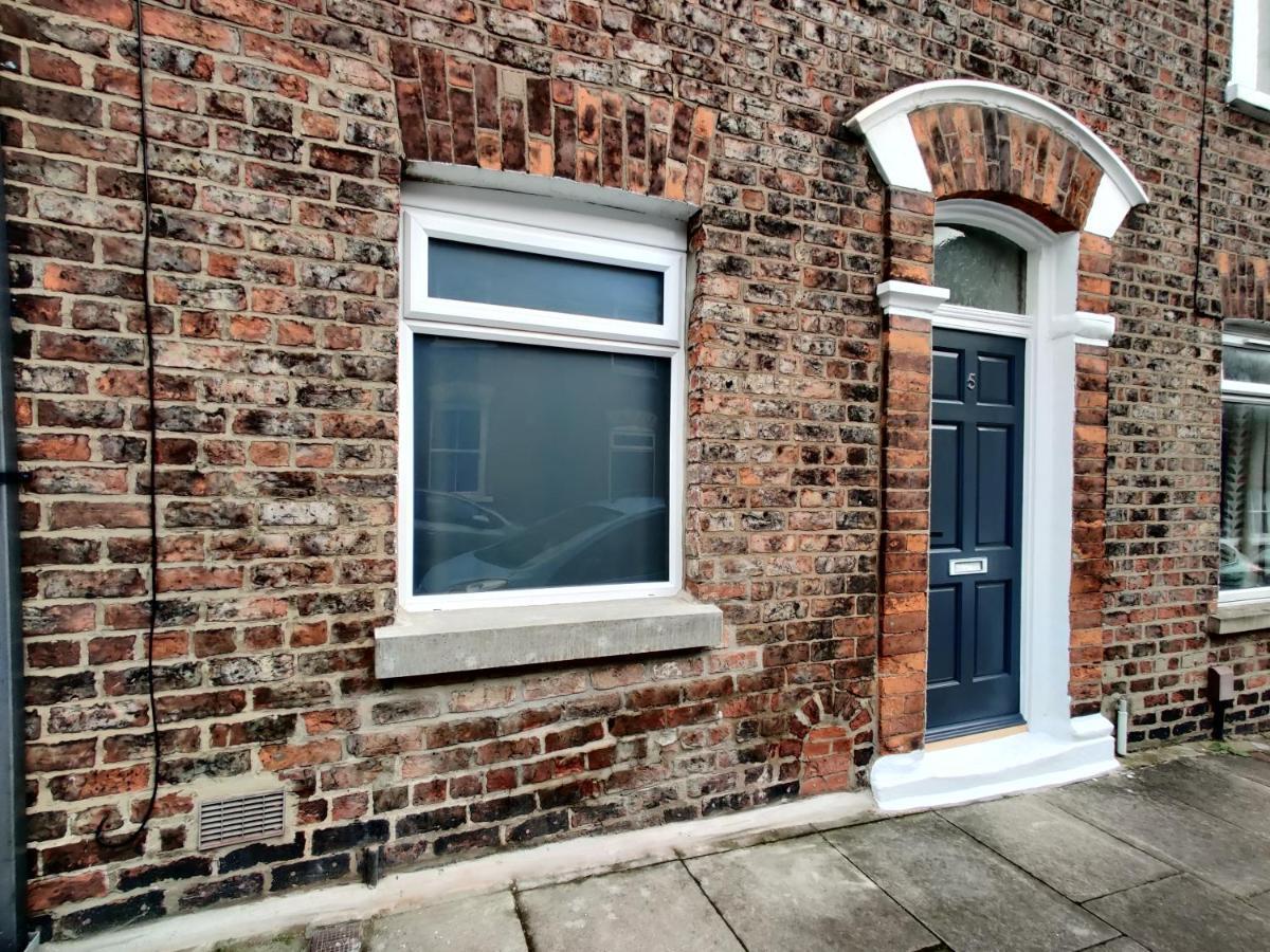 Old School View York Villa Exterior foto